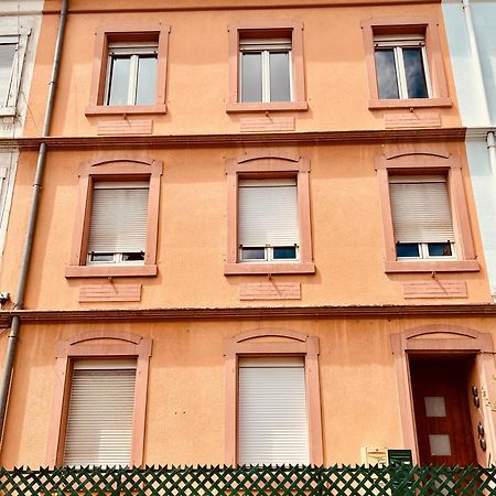 Rs-0 - Appartement F2 Au Rdc A Mulhouse Pour 1-3 Pers Екстериор снимка
