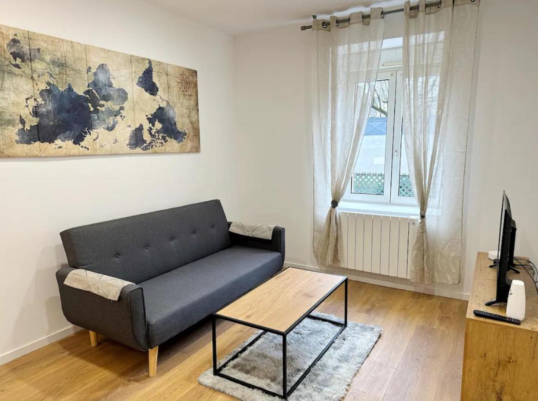 Rs-0 - Appartement F2 Au Rdc A Mulhouse Pour 1-3 Pers Екстериор снимка